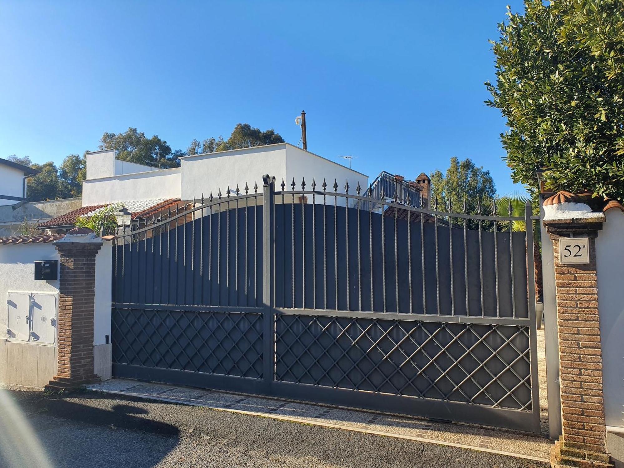 Il Sole Di Roma Villa Casal Palocco Luaran gambar