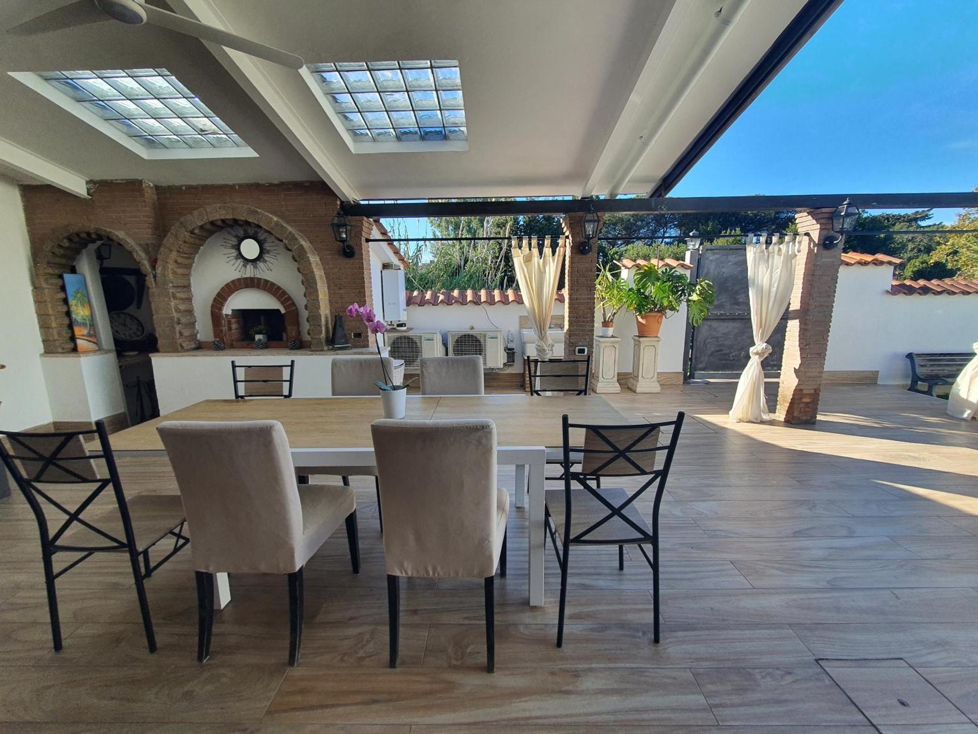Il Sole Di Roma Villa Casal Palocco Luaran gambar