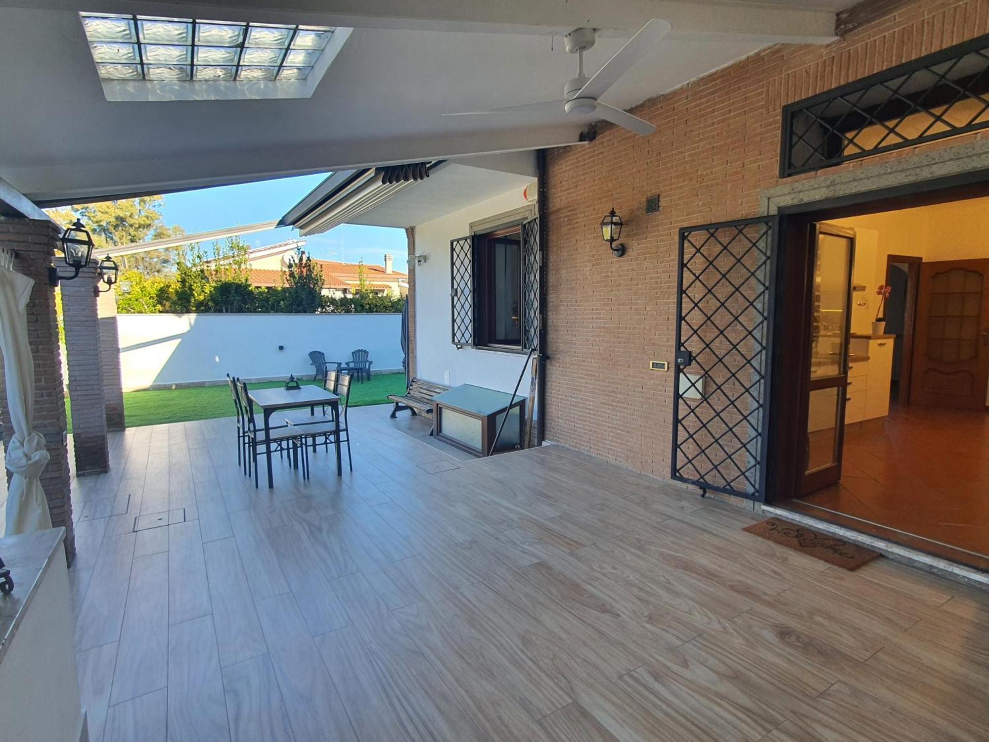 Il Sole Di Roma Villa Casal Palocco Luaran gambar