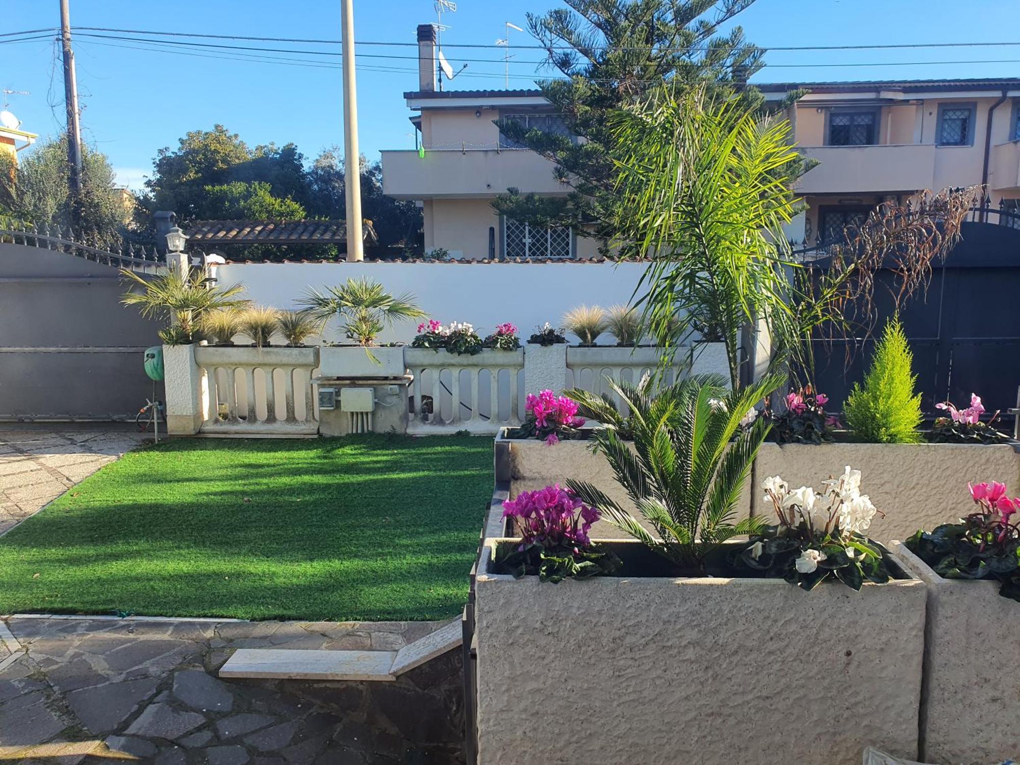 Il Sole Di Roma Villa Casal Palocco Luaran gambar