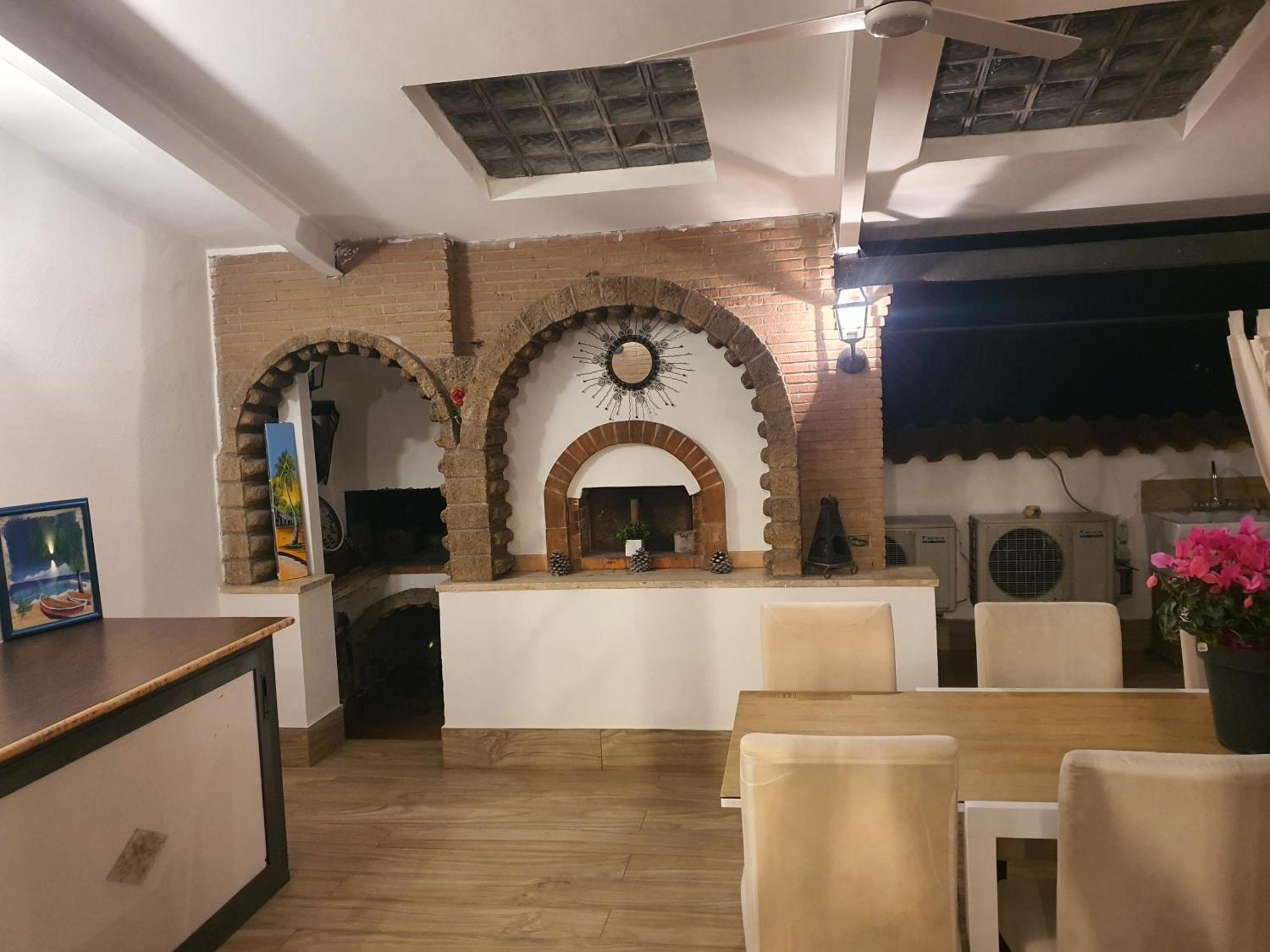 Il Sole Di Roma Villa Casal Palocco Luaran gambar
